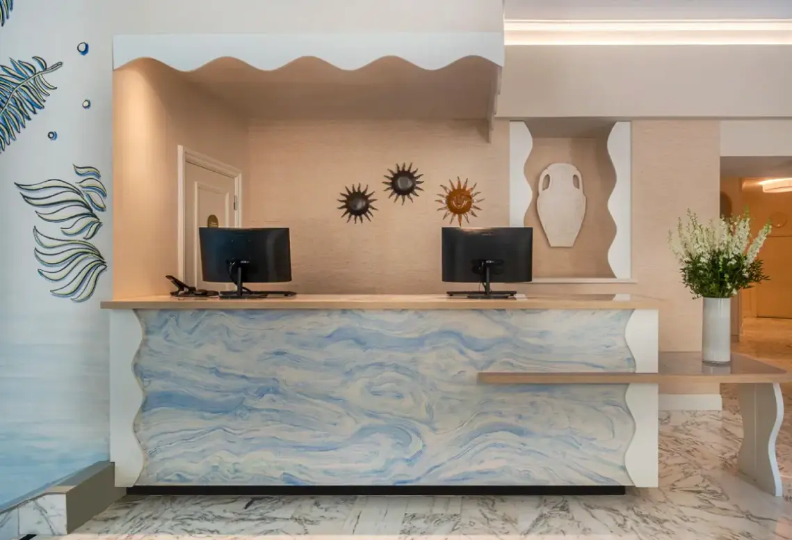 Lobby hotelu Le Soleia by Inwood