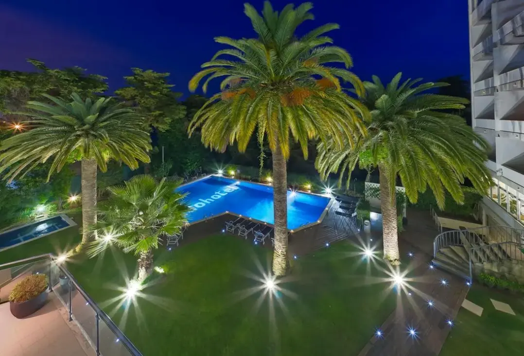 Basen w hotelu Lido Estoril