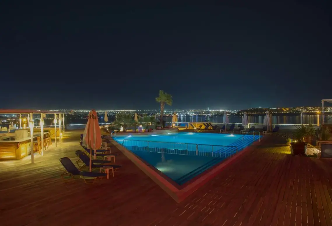 Basen w hotelu Lido Sharm