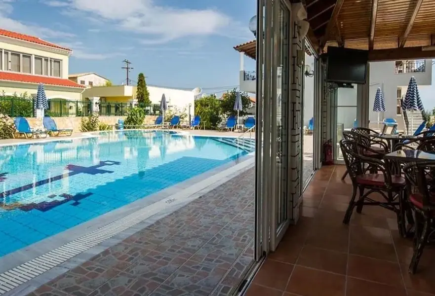 Hotel Makis Studios and Apartments