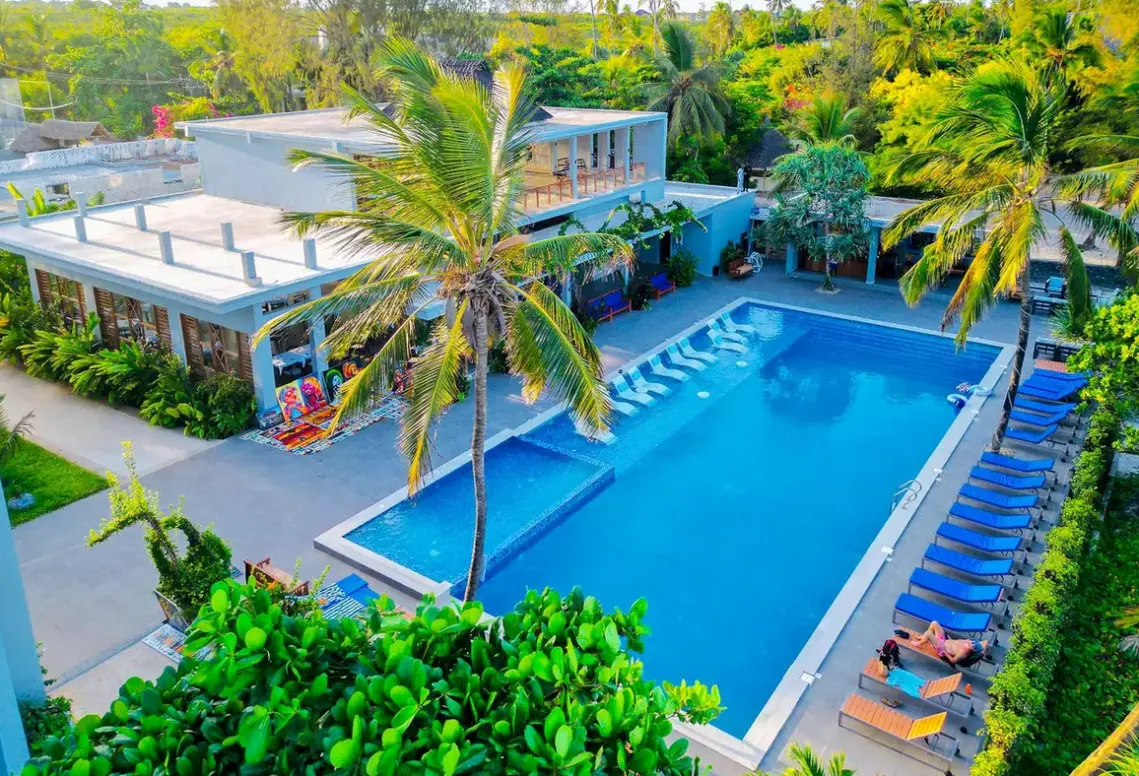 Basen w hotelu Matemwe Sands Beach Resort
