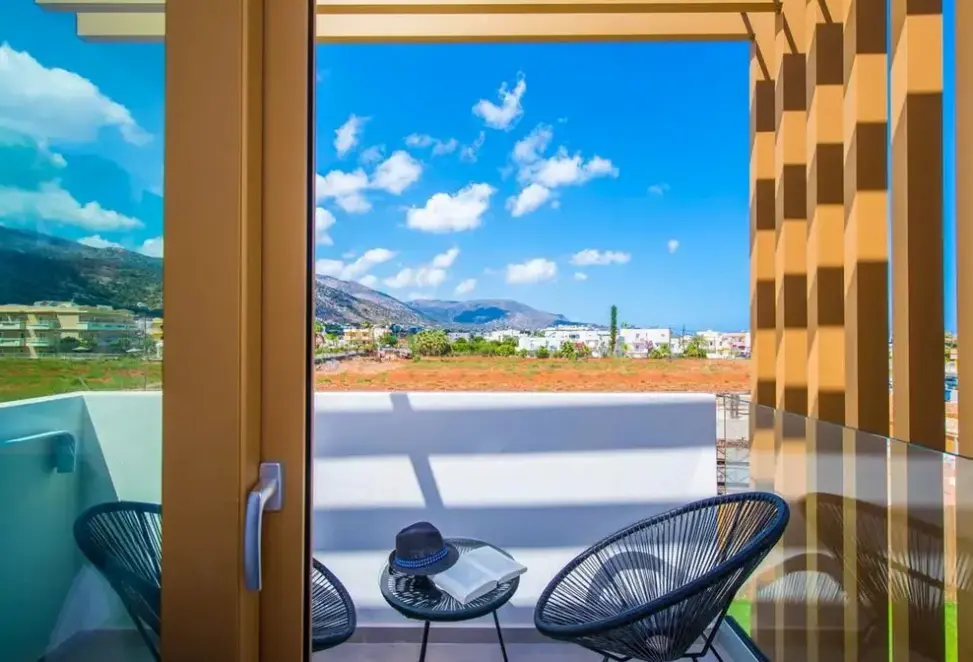 Widok z hotelu Meropi Hotel & Apartments (Malia)