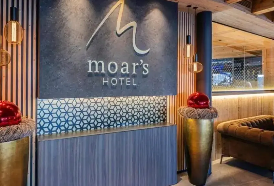 Lobby hotelu Moar's
