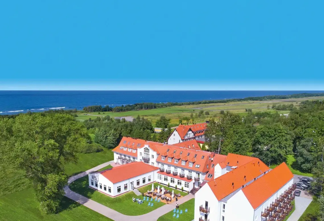 Plaża przy hotelu Mona Lisa Wellness & Spa
