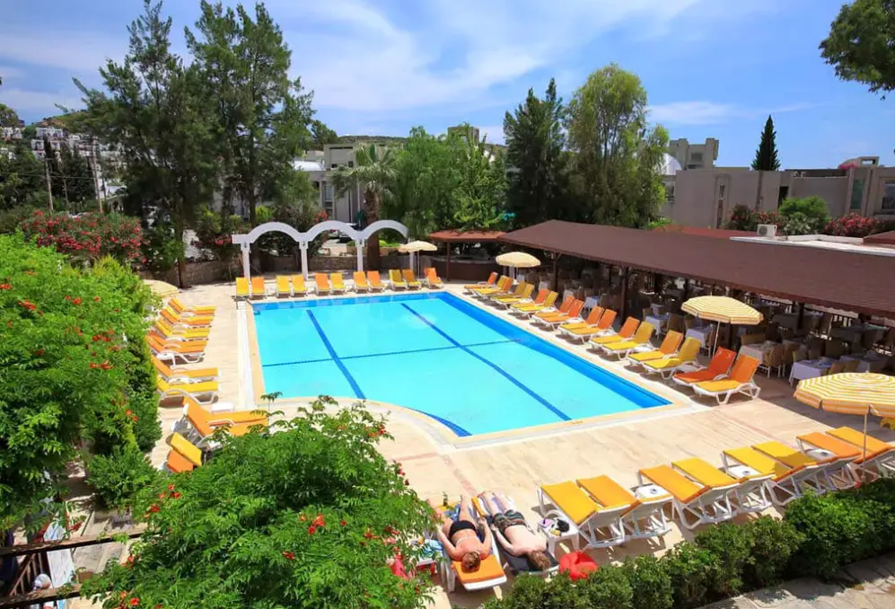 Basen w hotelu Natur Garden