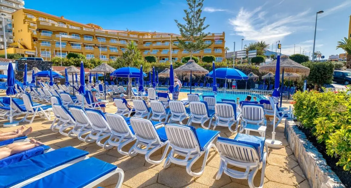 Basen w hotelu Ona el Marques Resort
