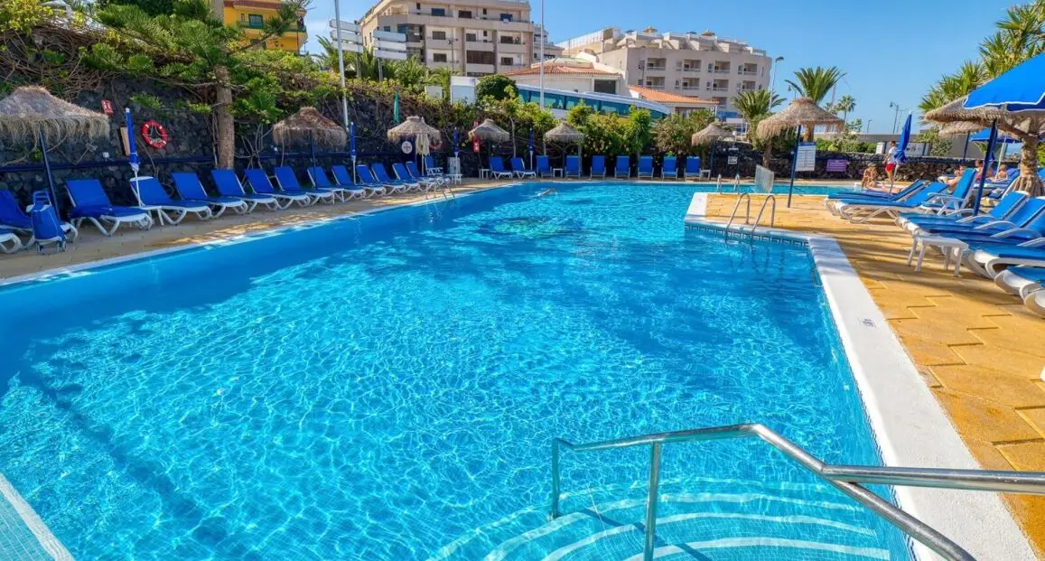 Basen w hotelu Ona el Marques Resort