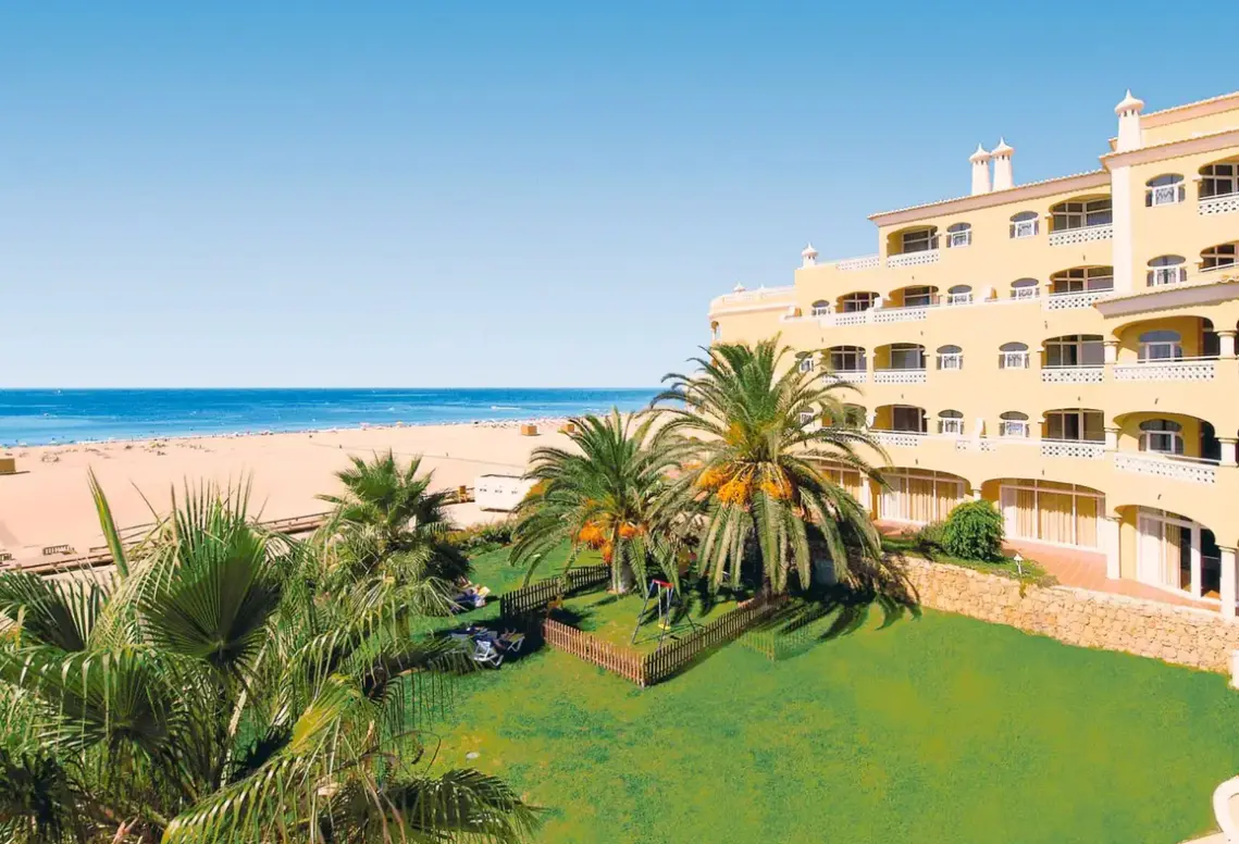 Hotel Oriental Beach