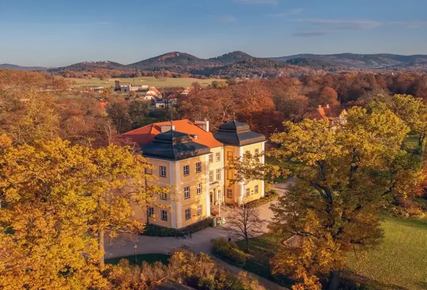 Widok z hotelu Pałac Łomnica