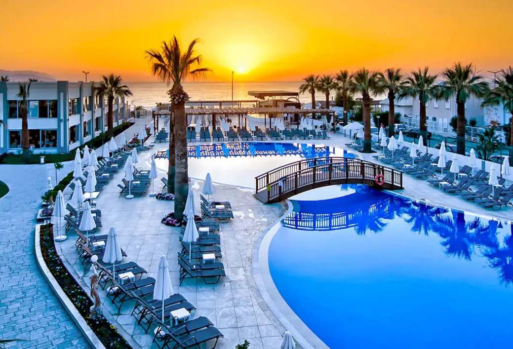 Hotel Palm Wings Beach Resort & SPA (Kusadasi)