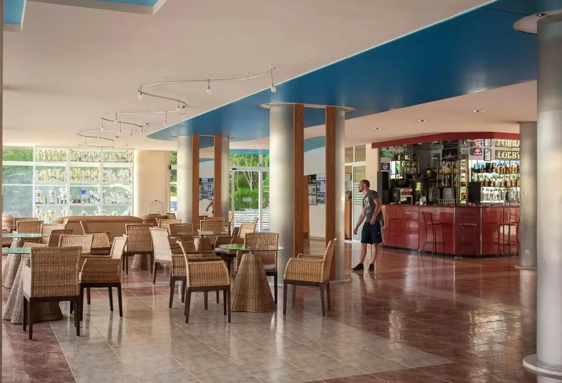 Restauracja i jedzenie w hotelu Perla (Golden Sands)
