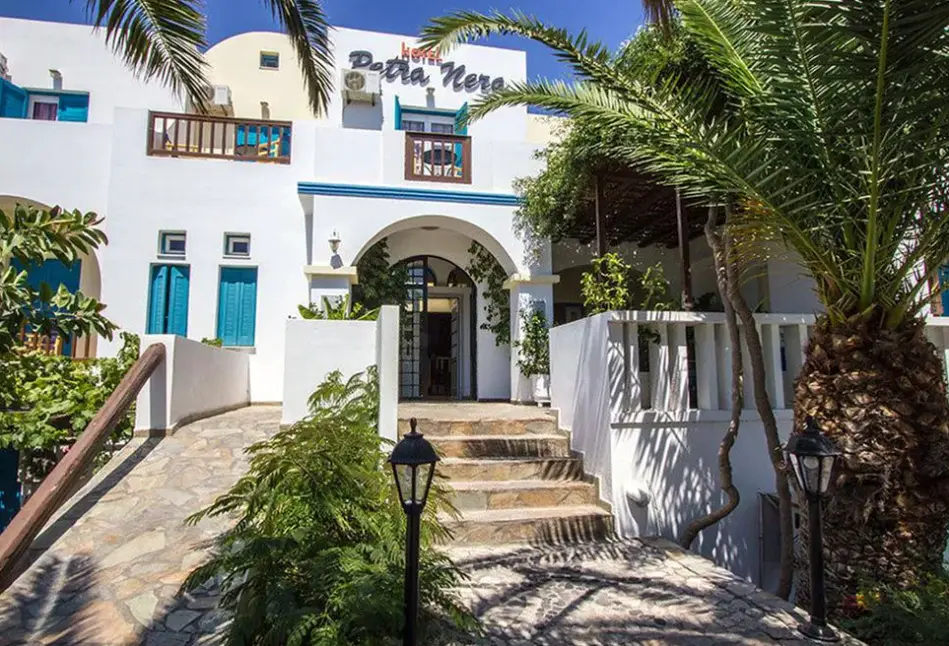 Hotel Petra Nera