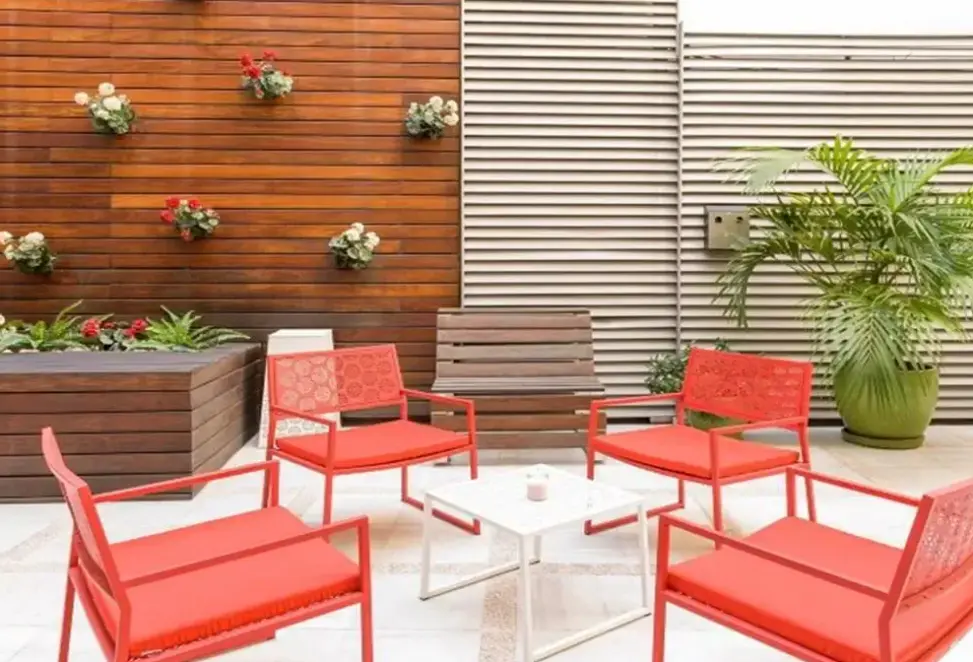 Hotel Pierre et Vacances Sevilla