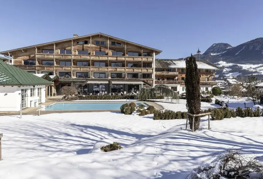 Basen w hotelu Pirchnerhof