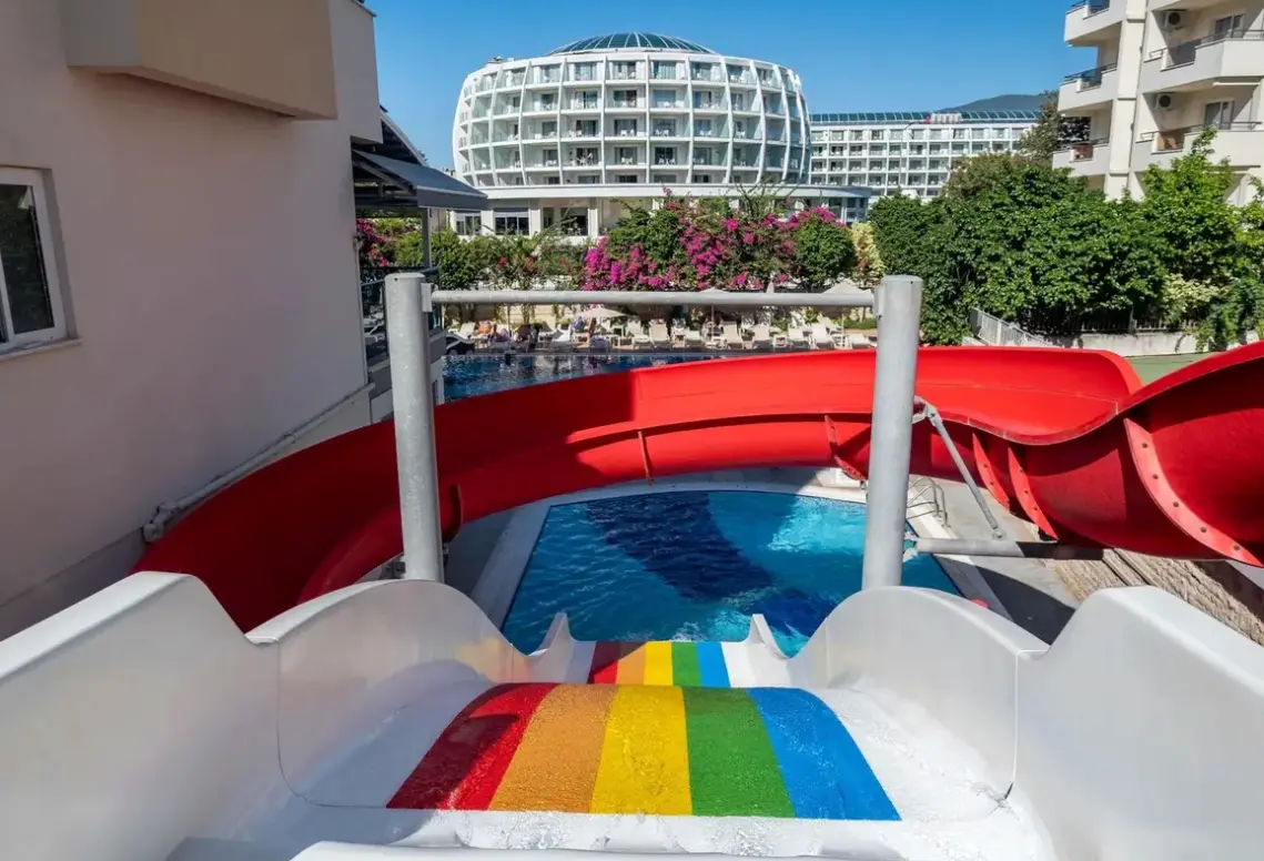 Basen w hotelu Prestige (Marmaris)