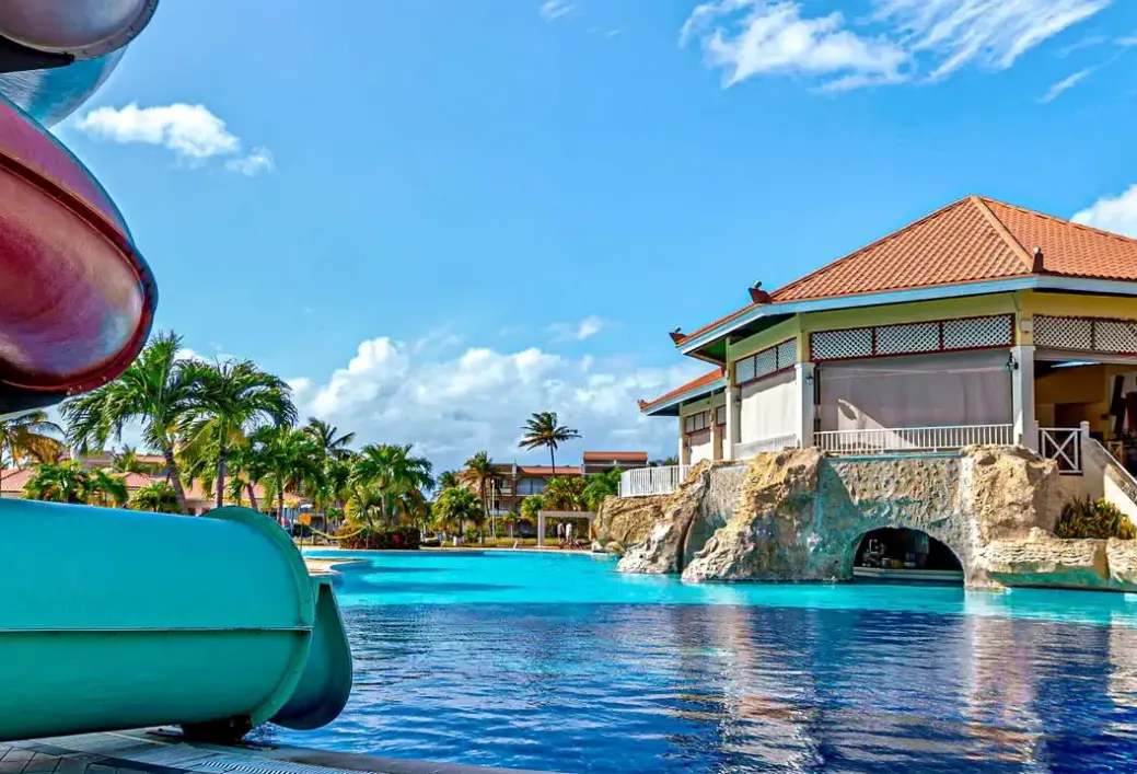 Basen w hotelu Resonance Musique Varadero