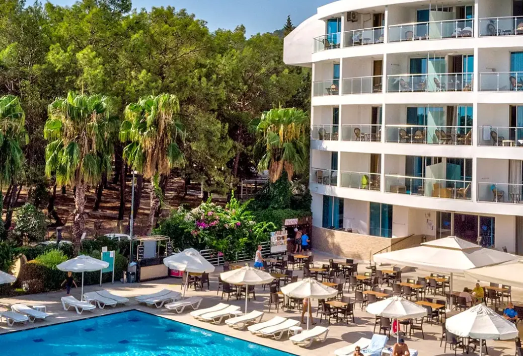 Basen w hotelu Ring Beach (Kemer)