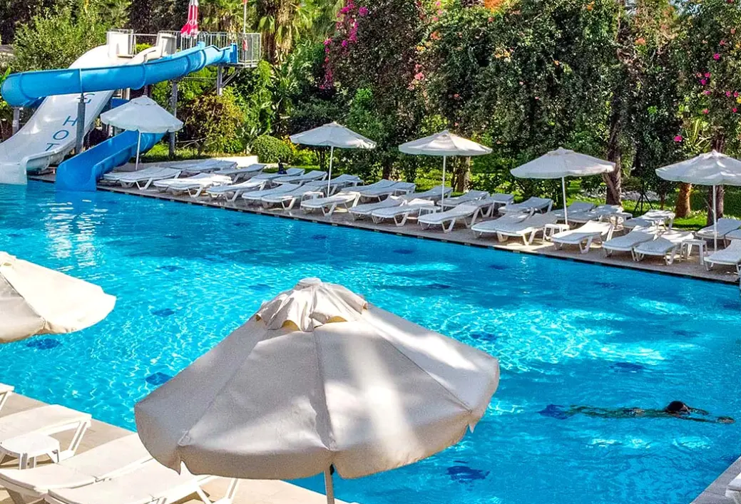 Basen w hotelu Ring Beach (Kemer)