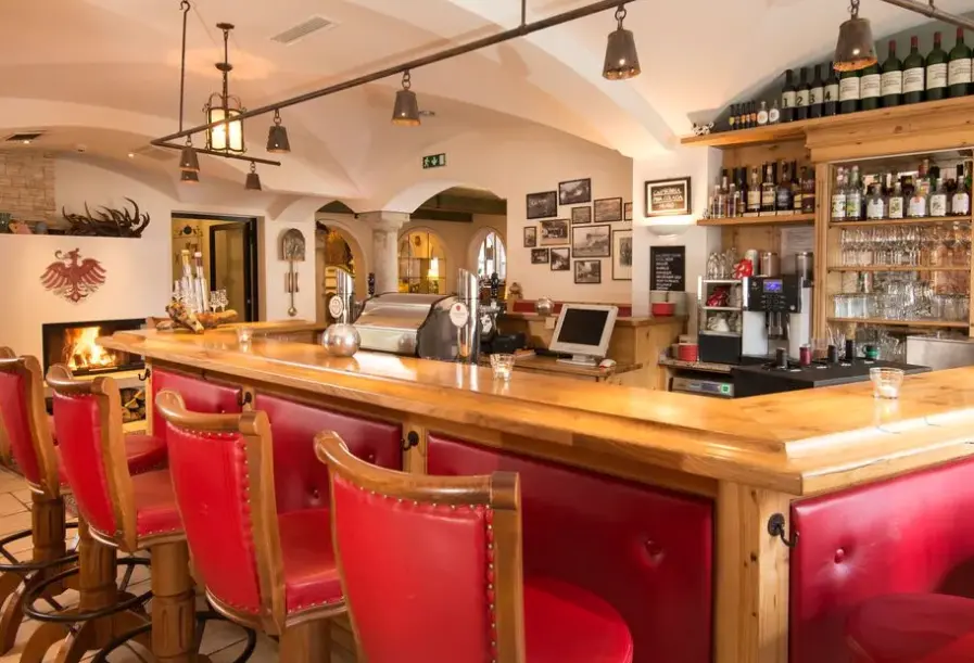 Restauracja i jedzenie w hotelu Romerhof (Dorfgastein)