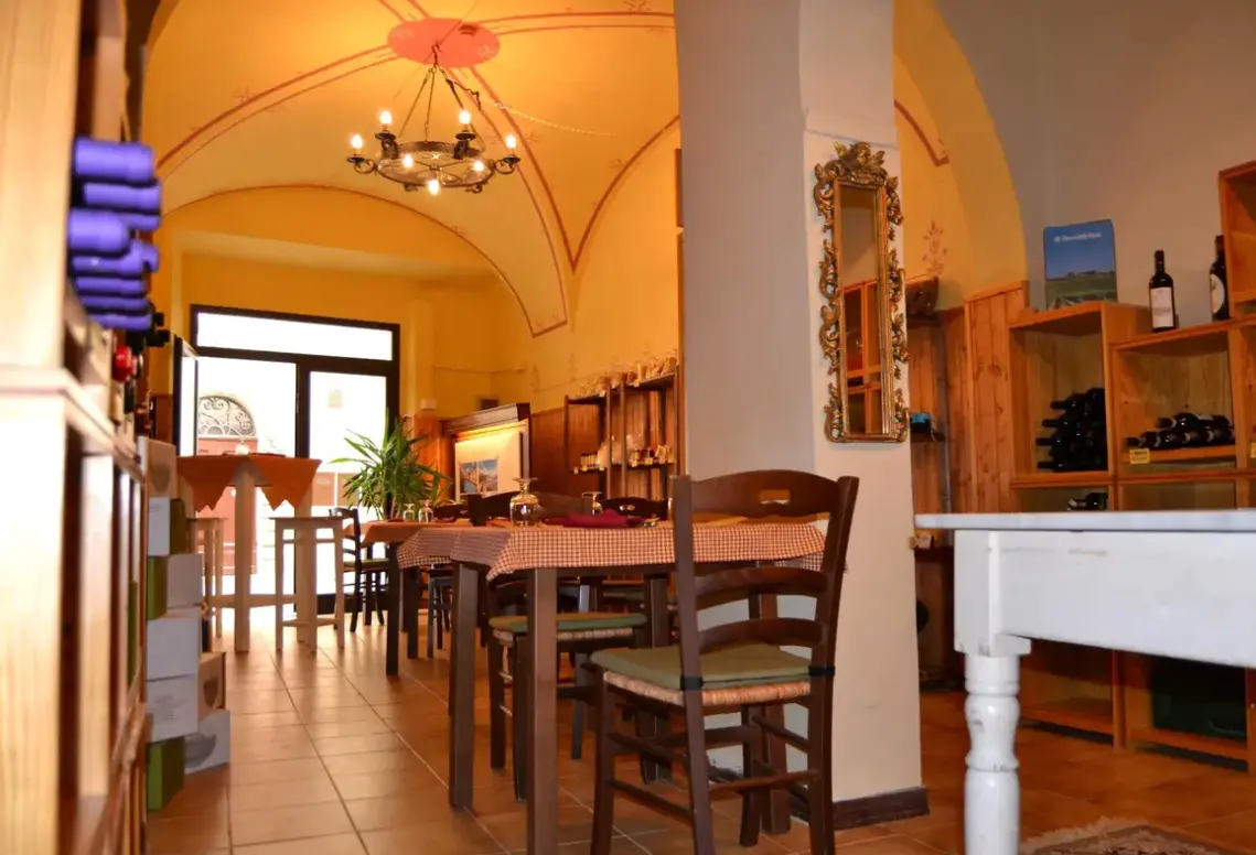 Restauracja i jedzenie w hotelu San Lino