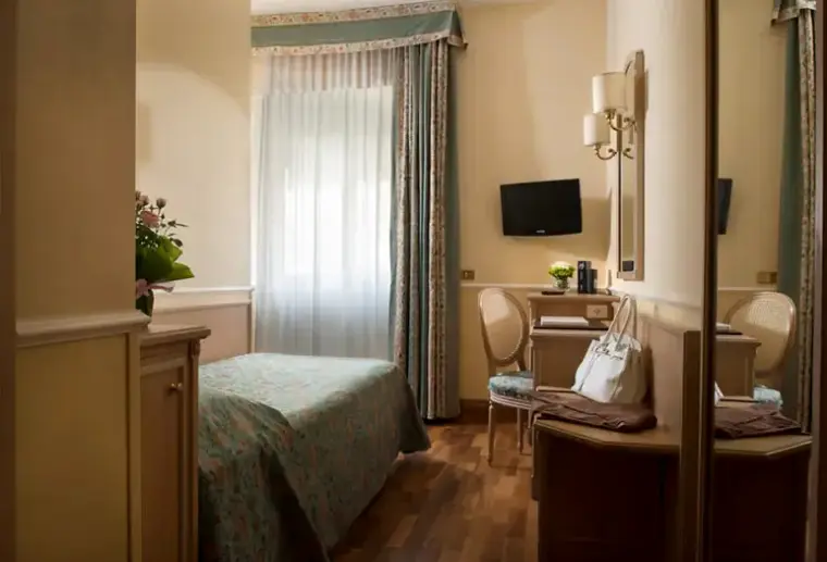 Pokój w hotelu Santa Costanza