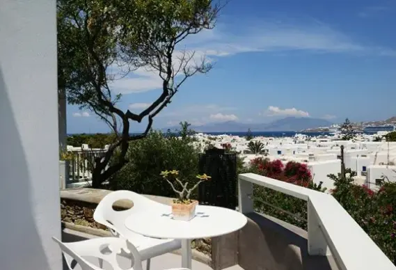 Widok z hotelu Semeli (Mykonos)