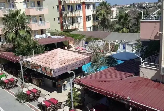 Basen w hotelu Side Orient Apart