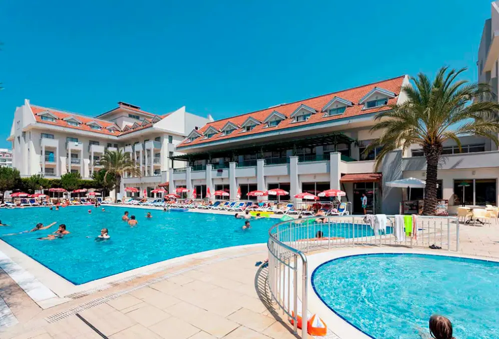 Basen w hotelu Side Story Resort  (ex. Seher Sun Beach)