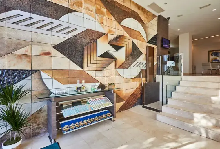 Lobby hotelu Silken Turcosa