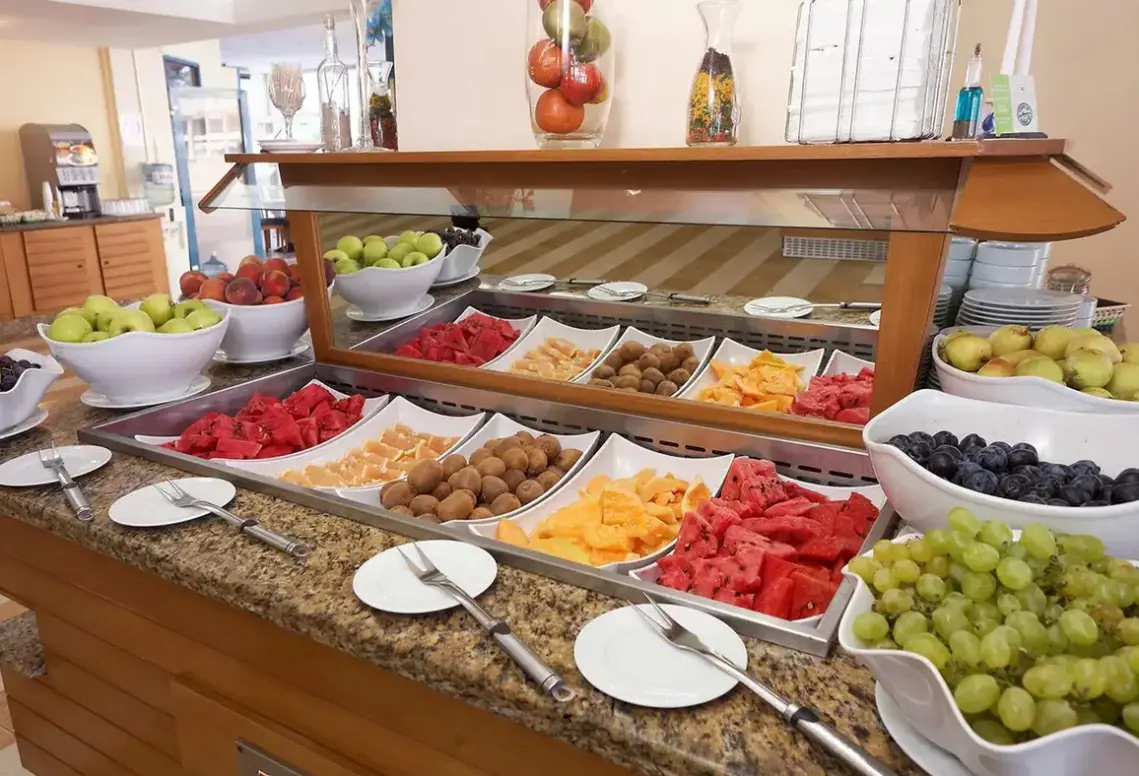 Restauracja i jedzenie w hotelu Slavuna