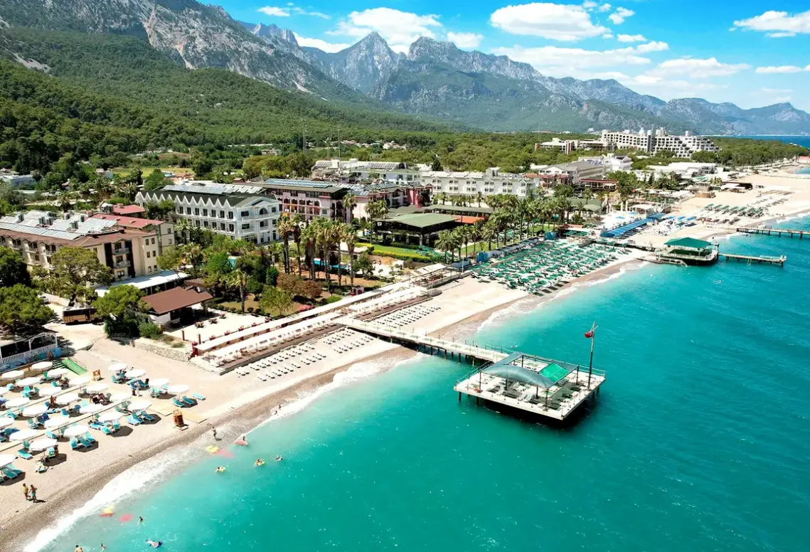 Plaża przy hotelu Sumela Garden