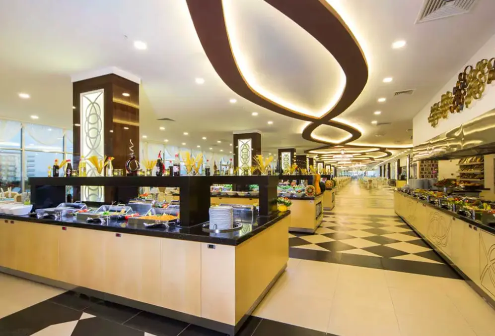 Restauracja i jedzenie w hotelu Sun Star Resort