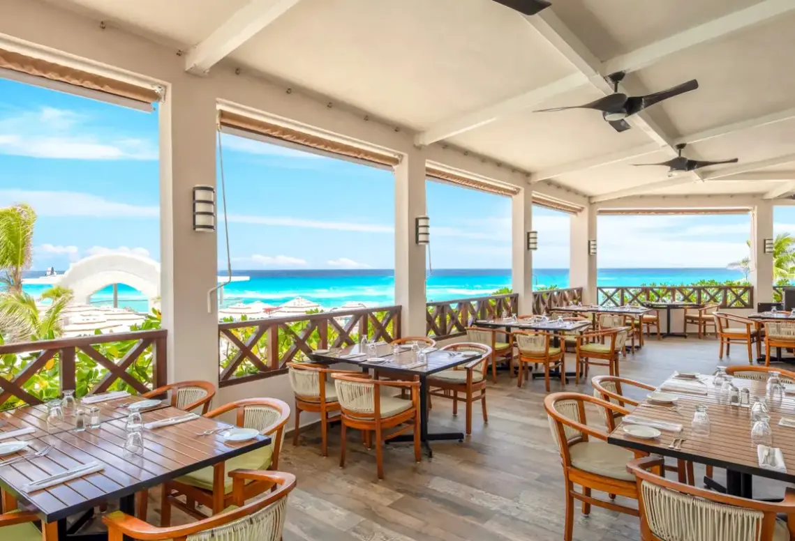 Plaża przy hotelu Sunscape Cancun Resort & Spa