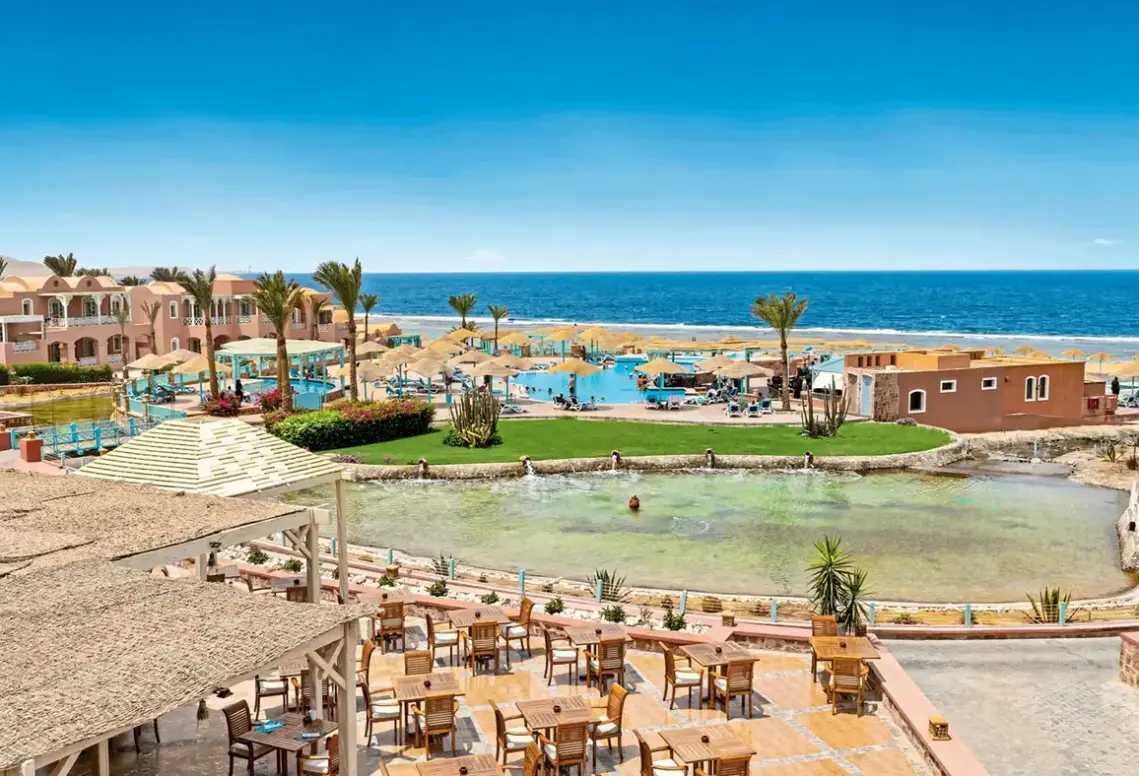 Plaża przy hotelu Swissotel Resort El Quseir