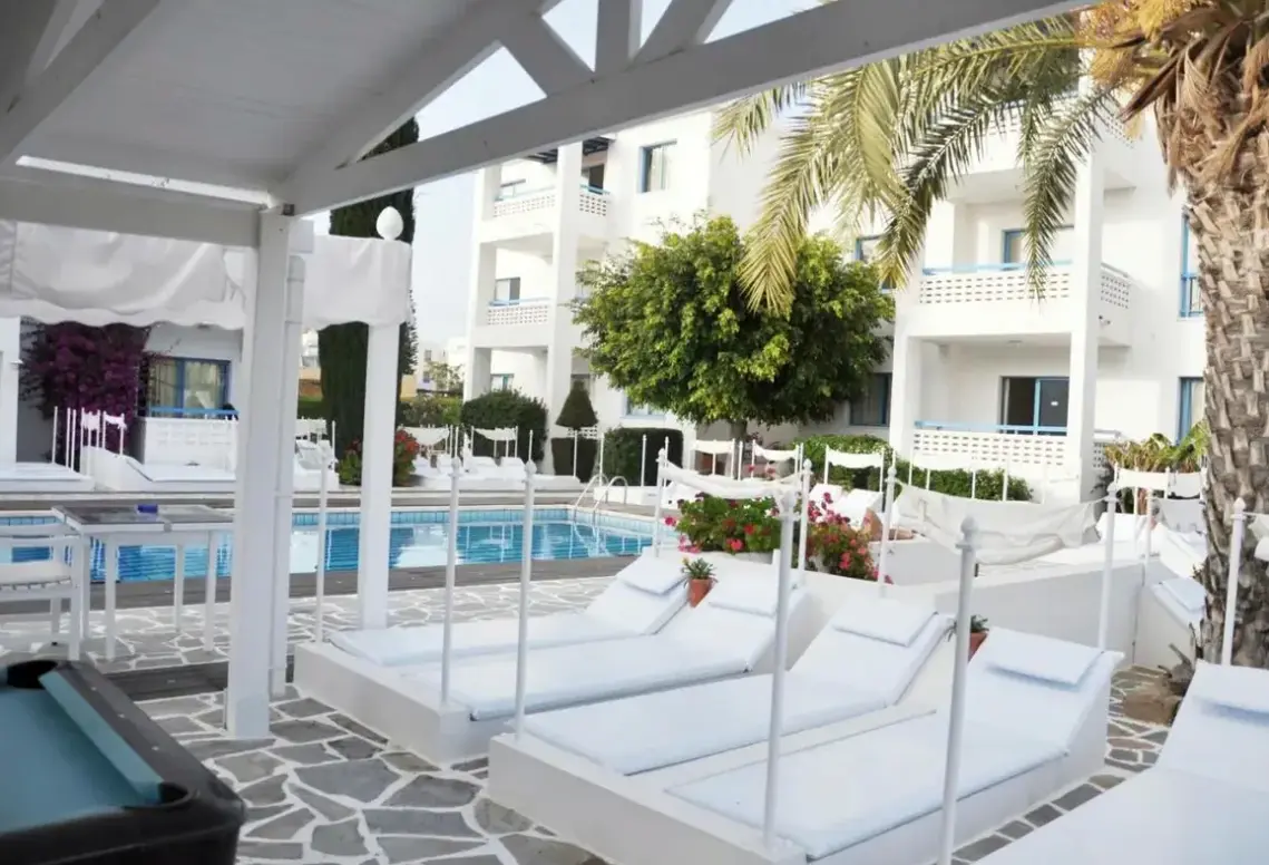 Basen w hotelu Tasmaria