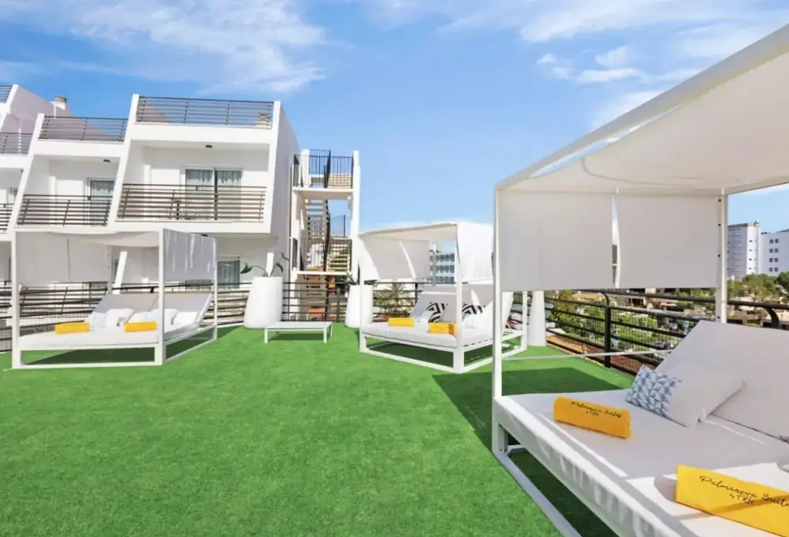 Basen w hotelu Trh Palmanova Suites