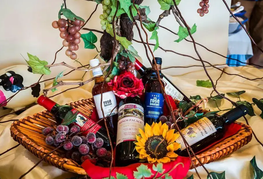 Restauracja i jedzenie w hotelu Vantaris Beach Luxury (Georgioupolis)