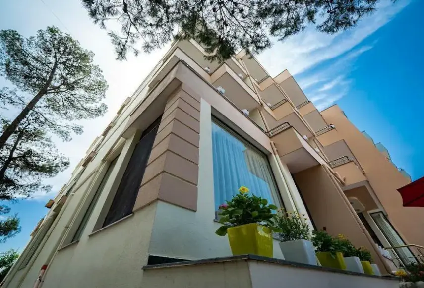 Hotel Vila Aljor (Durrës) w Albania (Riwiera Albańska) - oferta last minute