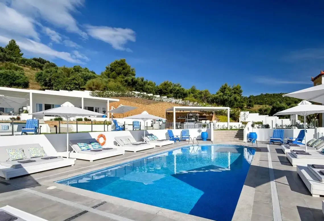 Basen w hotelu Villa D Oro