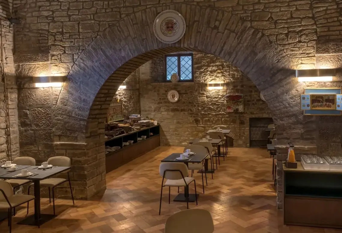 Restauracja i jedzenie w hotelu Villa Montegranelli