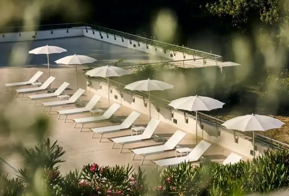 Basen w hotelu Villa Pamphili Roma