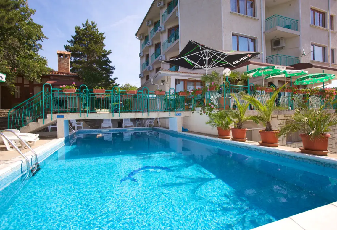 Basen w hotelu Zora (Sunny Beach)