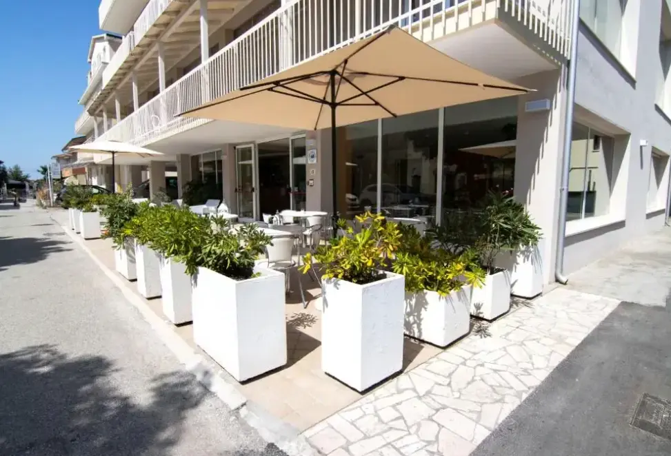 Hotel Adria Beach (ex. Essen)