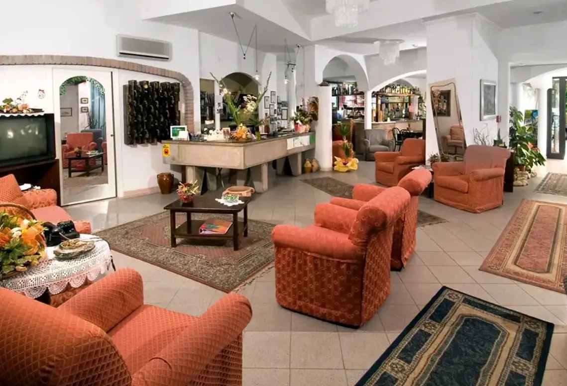 Lobby hotelu Alfredo's