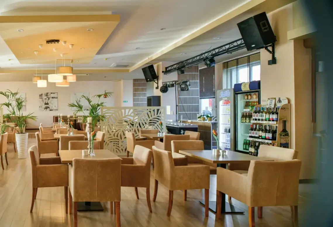 Restauracja i jedzenie w hotelu Alka Sun Resort