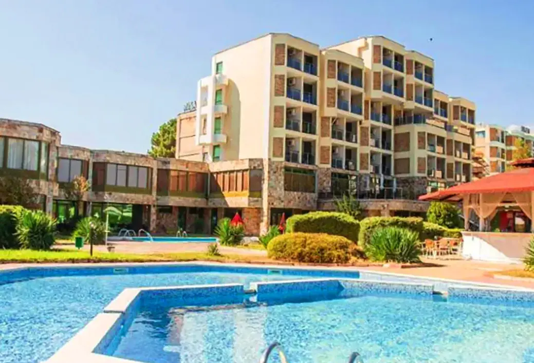 Hotel Amfibia Beach