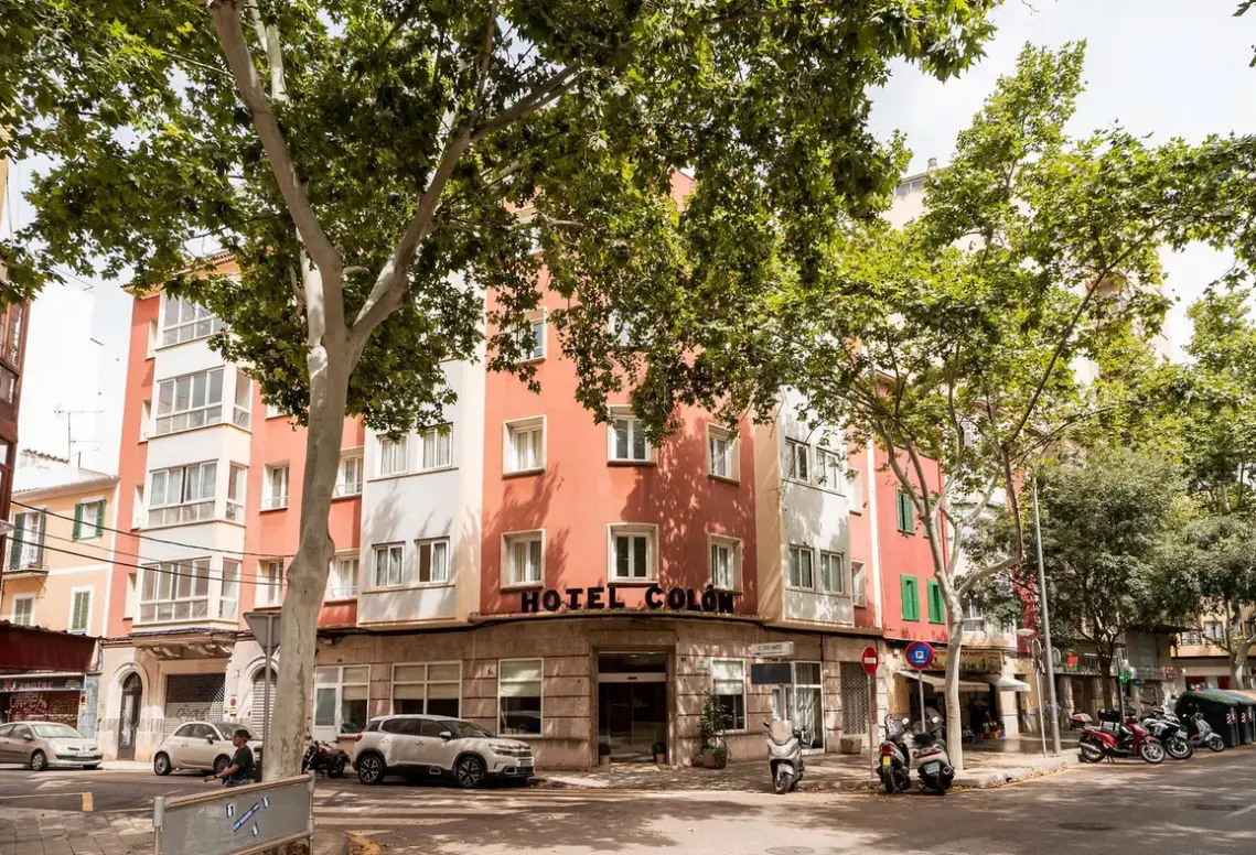 Hotel Amic Colon