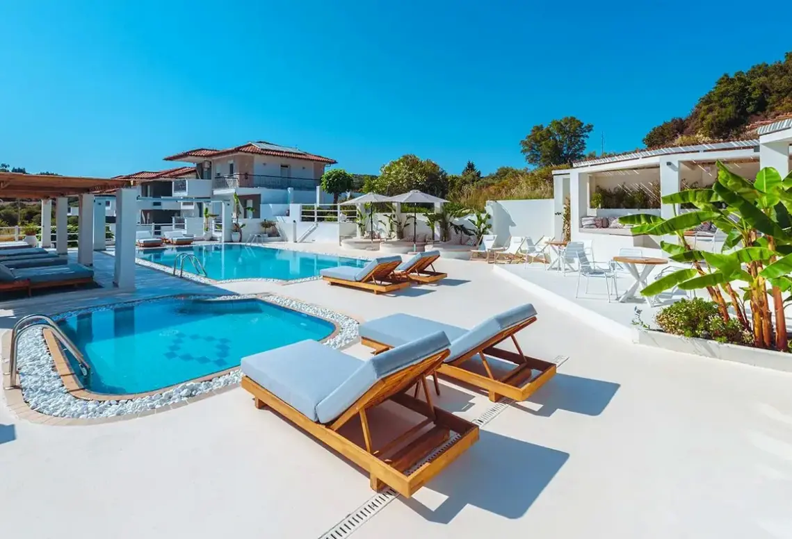 Hotel Ampelia