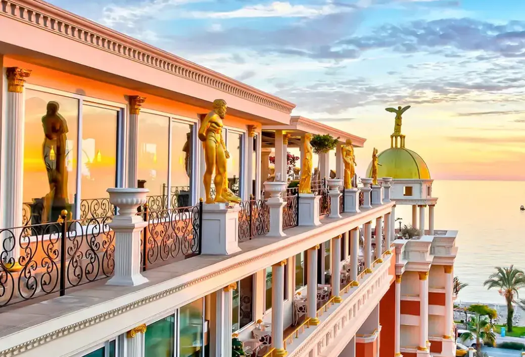 Hotel Antique Roman Palace