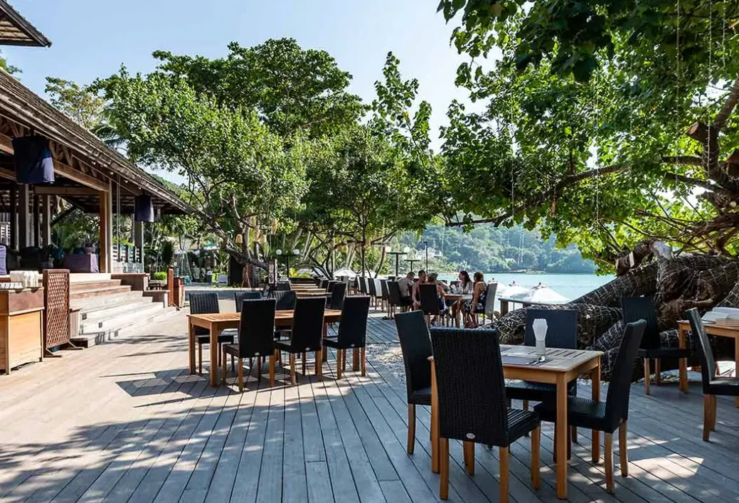 Plaża przy hotelu Ao Prao